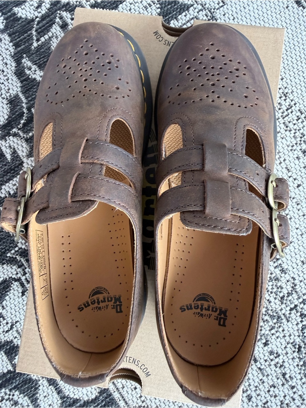 NIB Dr. Martens 8065 Crazy Horse Brown Mary Janes 7 - Picture 11 of 13